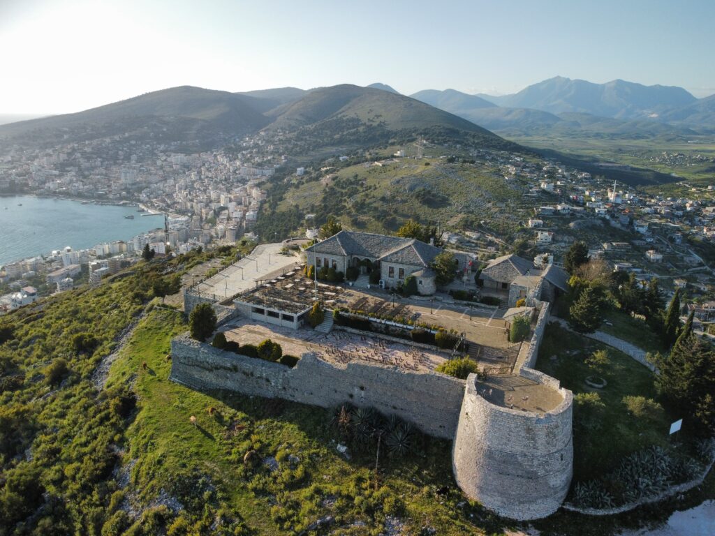 Zamek Lekuresi w Saranda Albania